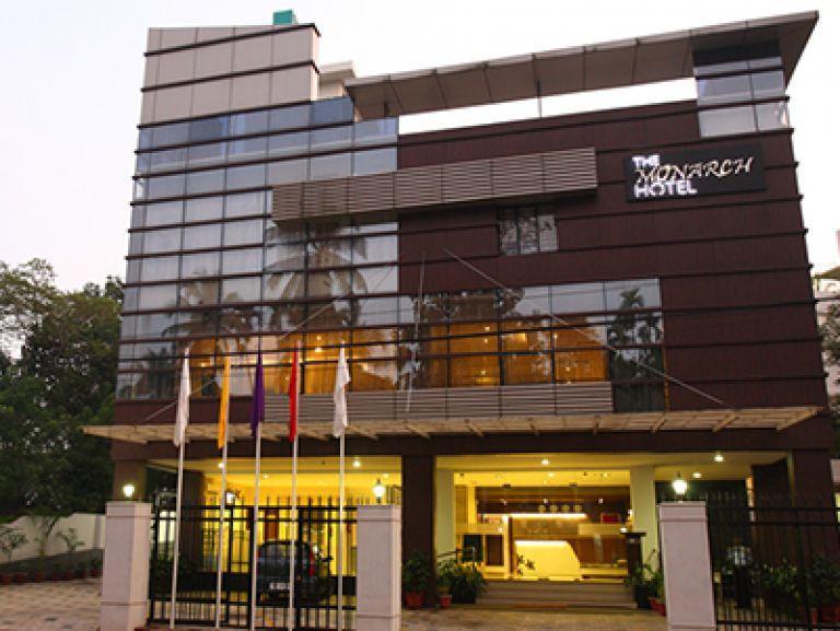Hotel Monarch Kozsíkóde Kültér fotó
